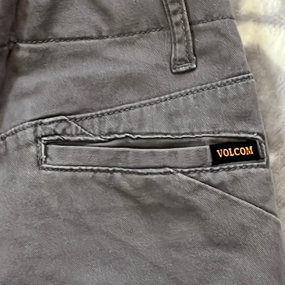 Volcom Bermuda Shorts & Crocs Sign Language “I Love You “Shirt -awesome Sz M (8) - Picture 4 of 11